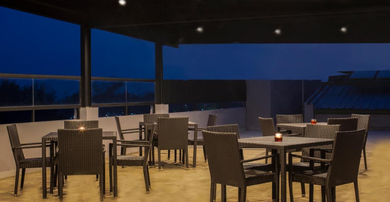 Amaris Hotel Bengkulu Exteriör bild
