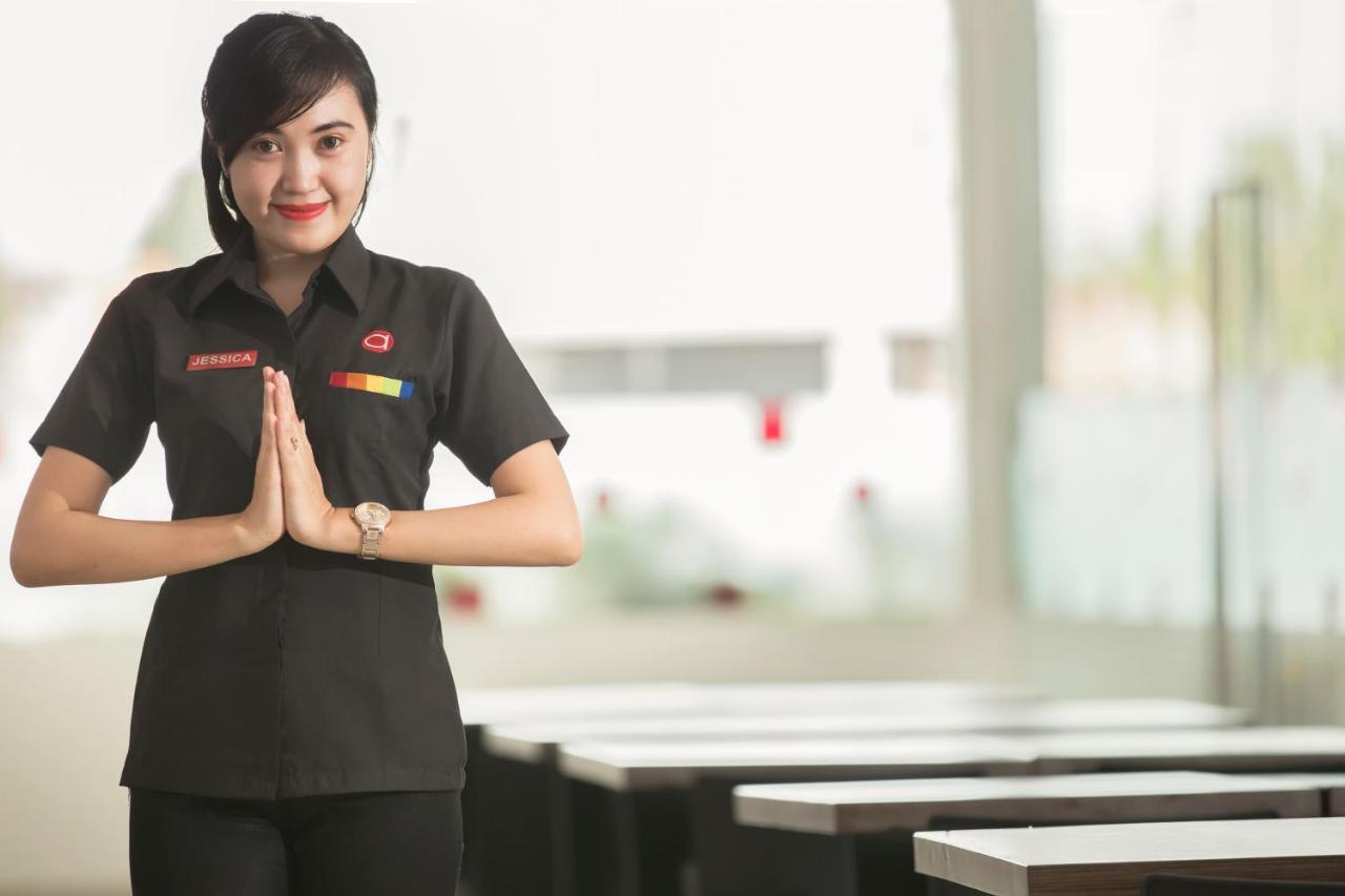 Amaris Hotel Bengkulu Exteriör bild