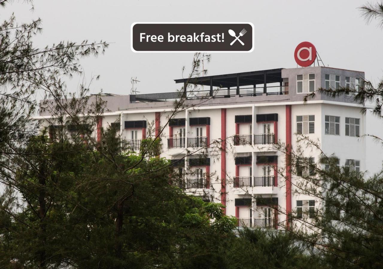 Amaris Hotel Bengkulu Exteriör bild