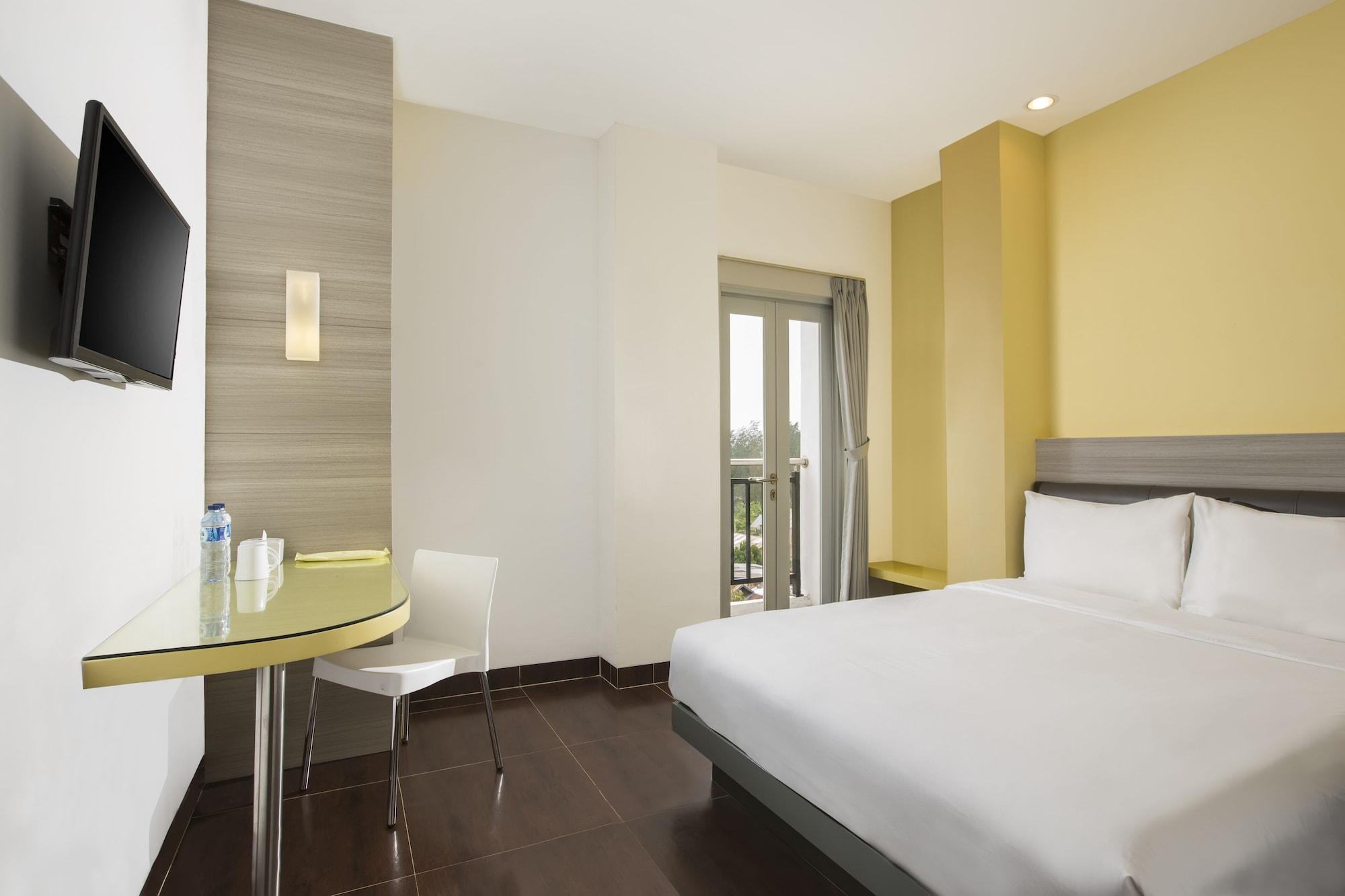 Amaris Hotel Bengkulu Exteriör bild